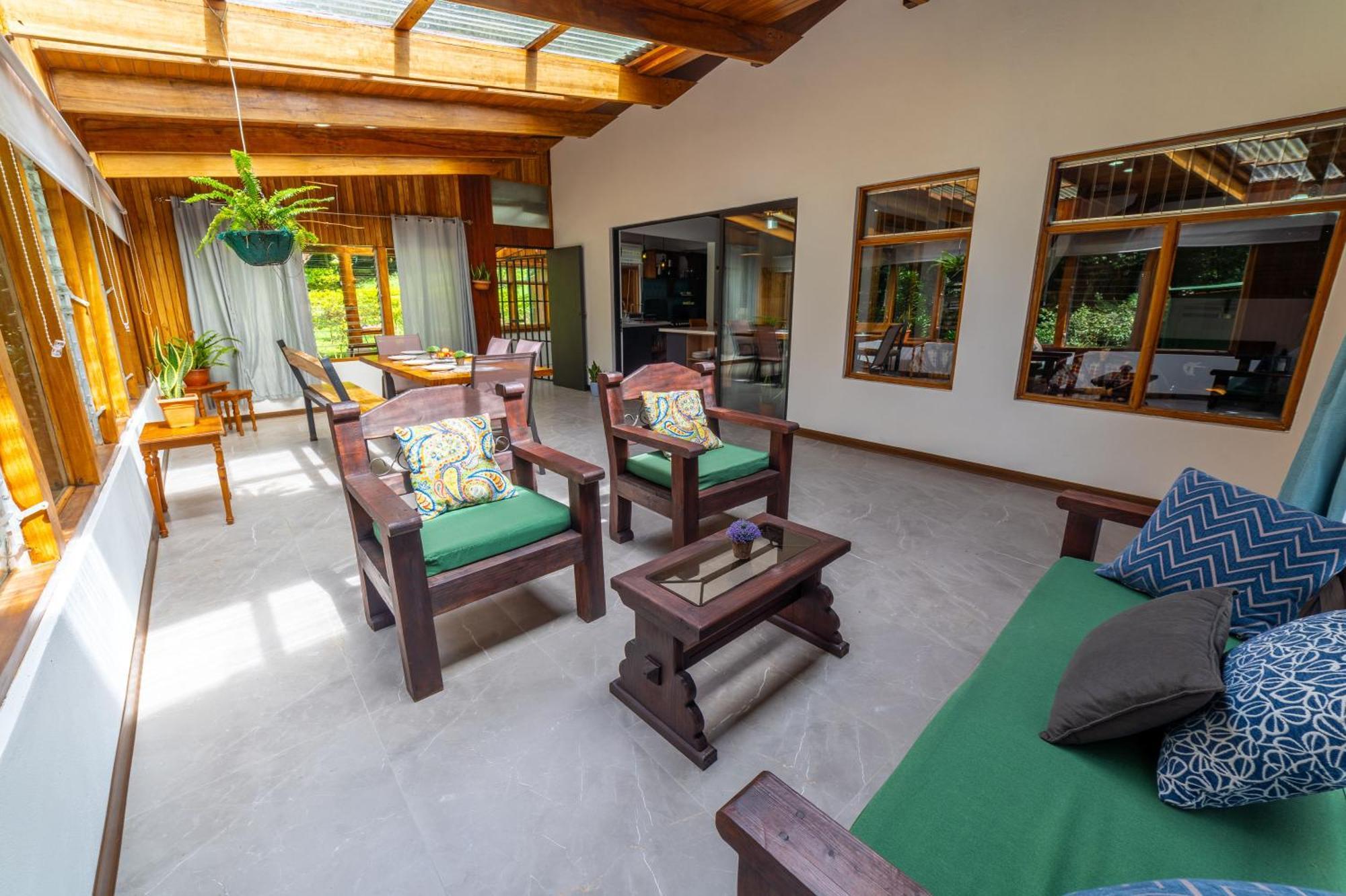 Casa Violeta Home Rentals Monteverde Екстер'єр фото