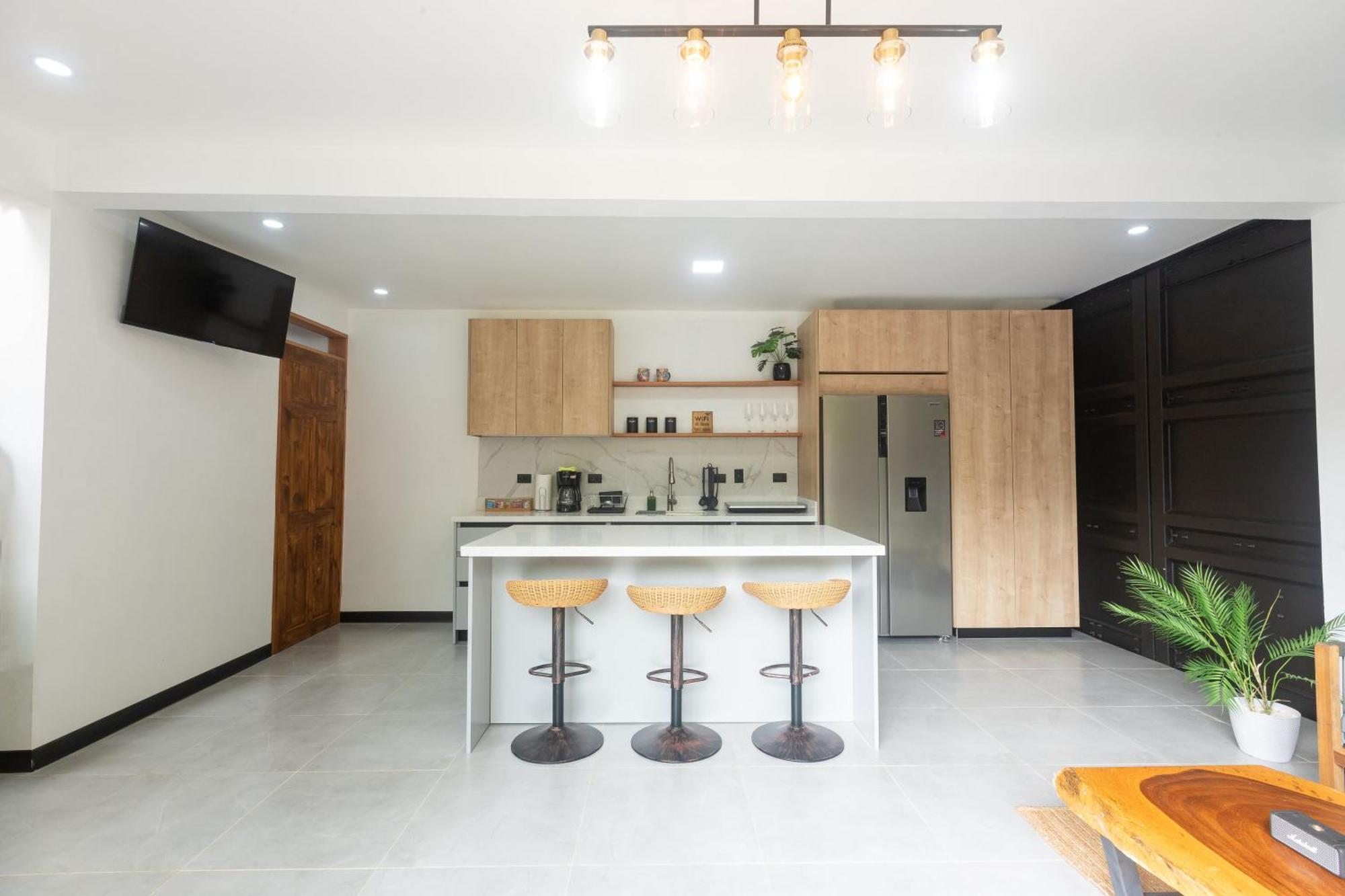 Casa Violeta Home Rentals Monteverde Екстер'єр фото