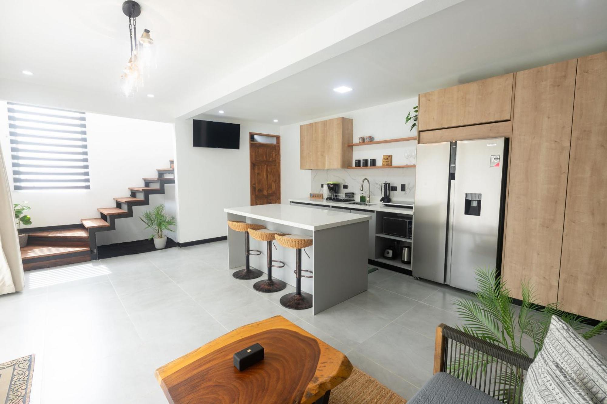 Casa Violeta Home Rentals Monteverde Екстер'єр фото